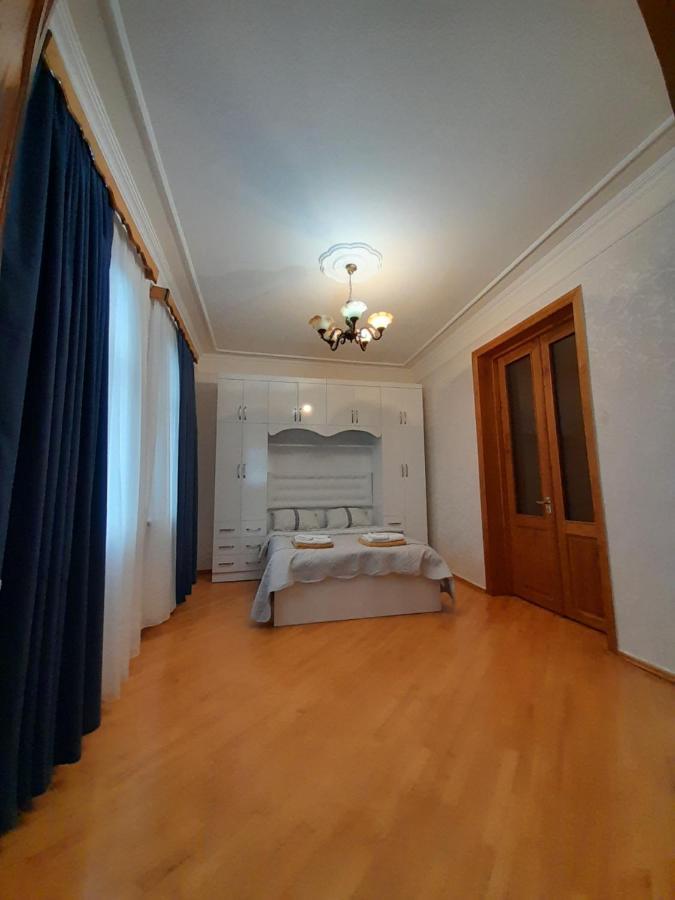 Belas House With Terrace Кутаїсі Екстер'єр фото