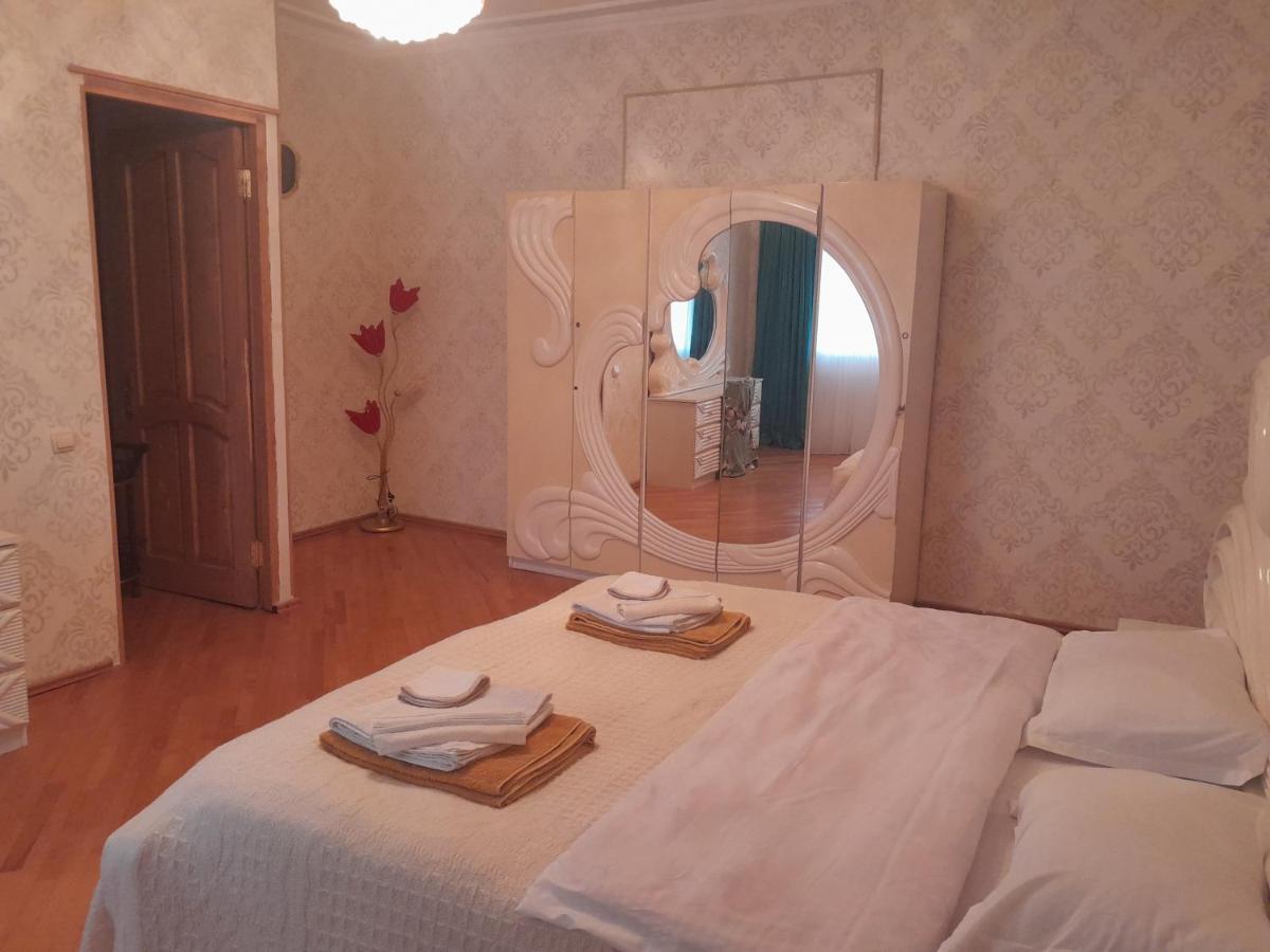 Belas House With Terrace Кутаїсі Екстер'єр фото