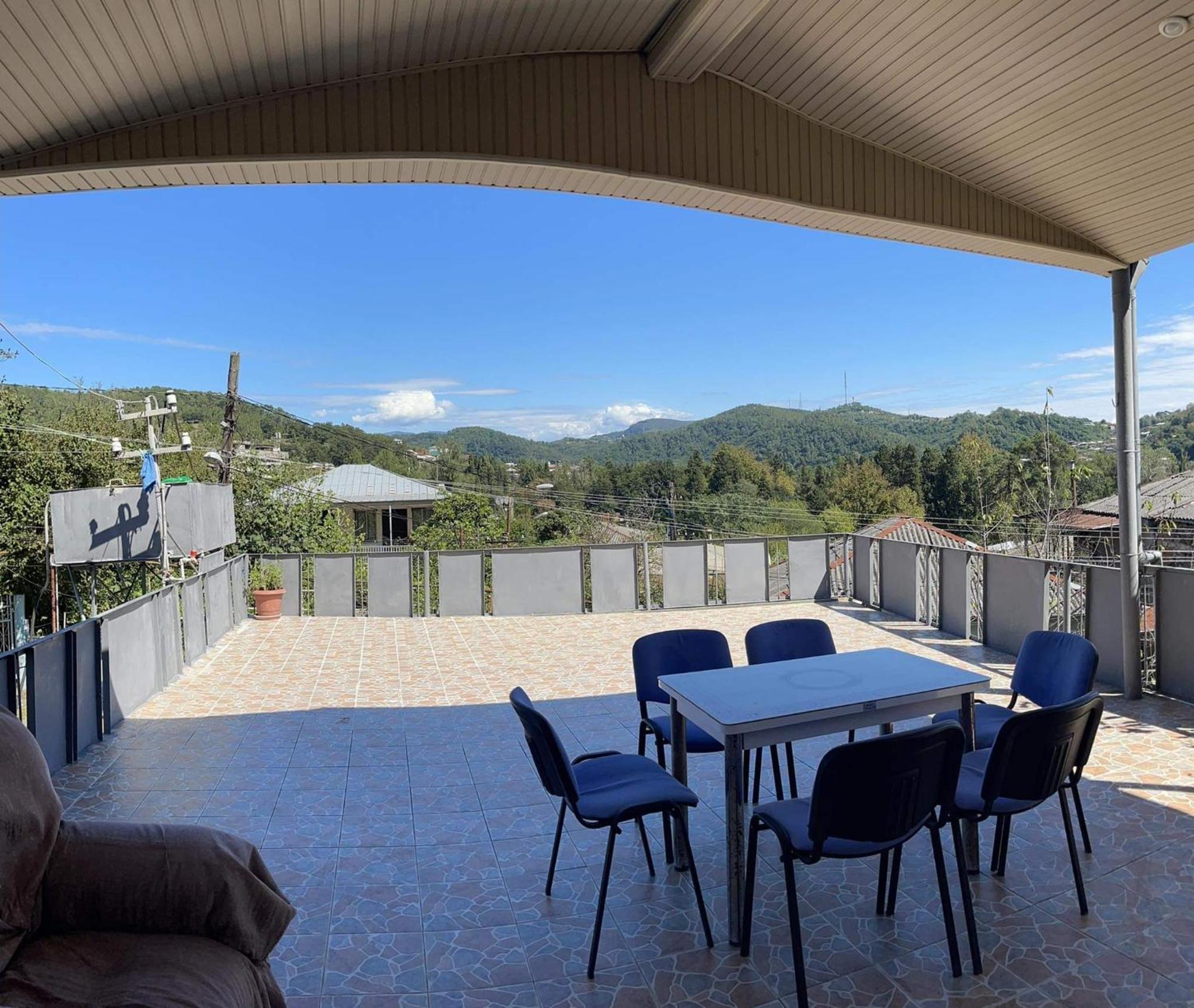 Belas House With Terrace Кутаїсі Номер фото